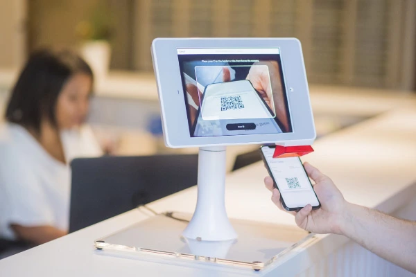 Case studies - Change of Flight - be bolder